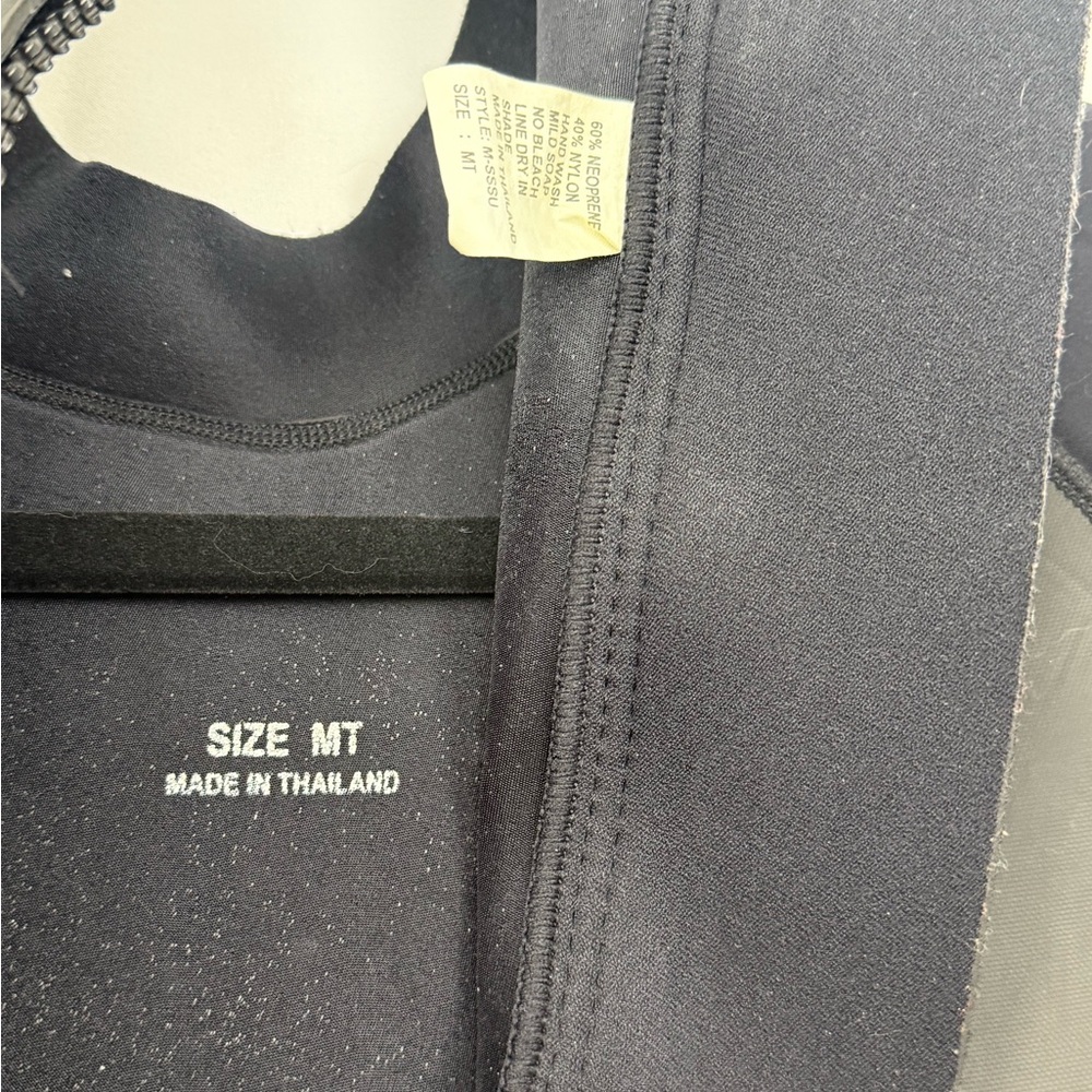 Cocoa beach surf co. CBSC mega-flex shorty wetsuit size MT surf swim neoprene - Picture 5 of 9